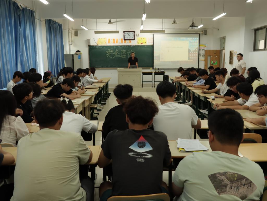 照片2.jpg