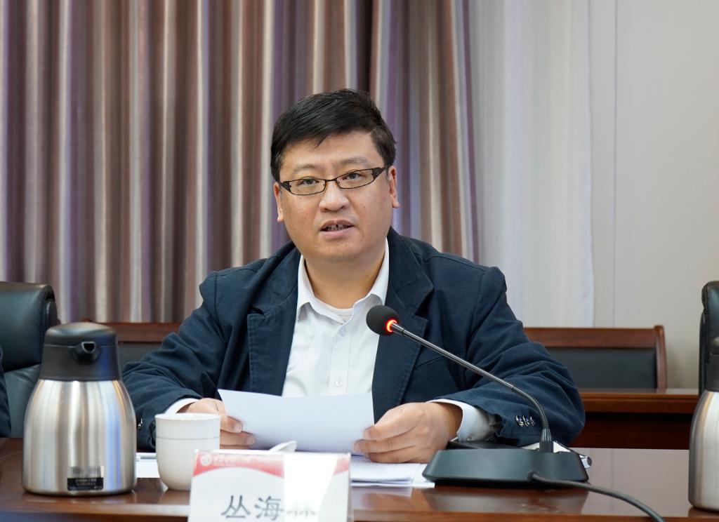 20251125研究生招生委员会会议3.JPG