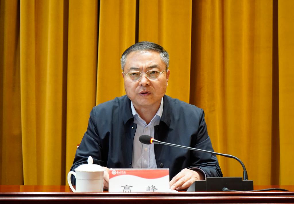 20251217翟军书记为日本AV师生上思政课2.JPG