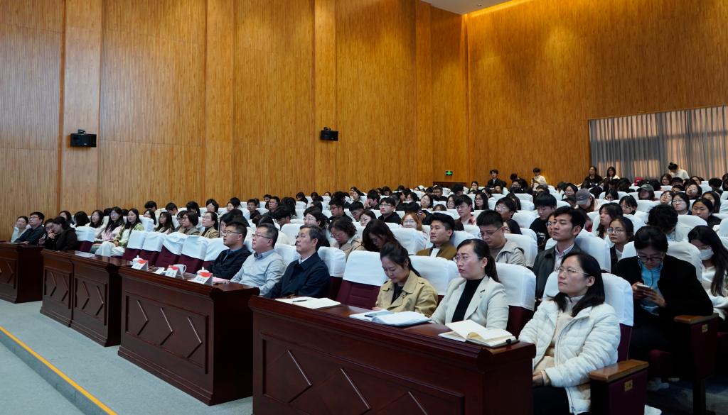 20241024日本AV 2024 年大学生“实践归来话成长”暑期社会实践总结分享会22JPG.jpg