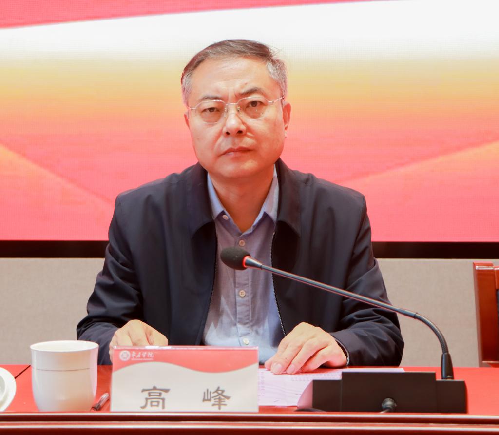 20241023我校举办“红色文化进校园 走进崇高建基地”活动 (6).jpg