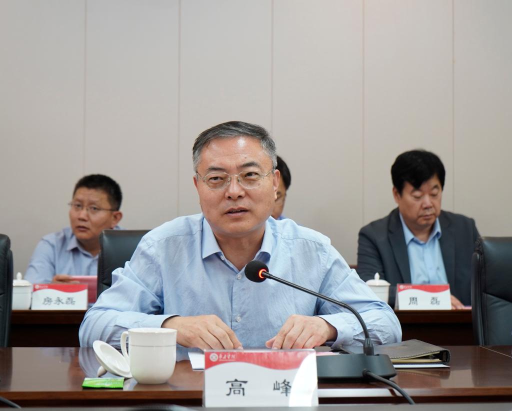 20241011中共山东省委党校第十七期中青年干部培训二班调研座谈会3.jpg